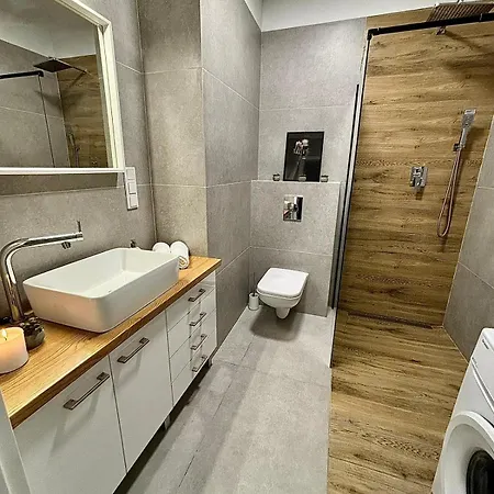 Apartament White Glove Nowe Zatorze * Olsztyn (Warmian-Masurian)